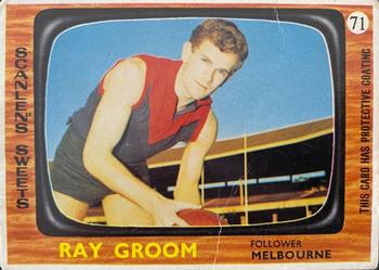 1967 Scanlens VFL #71 Ray Groom Front